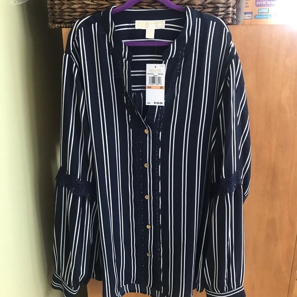Michael Kors Tops - Michael Kors NWT Size 2X Navy Pinstriped Top